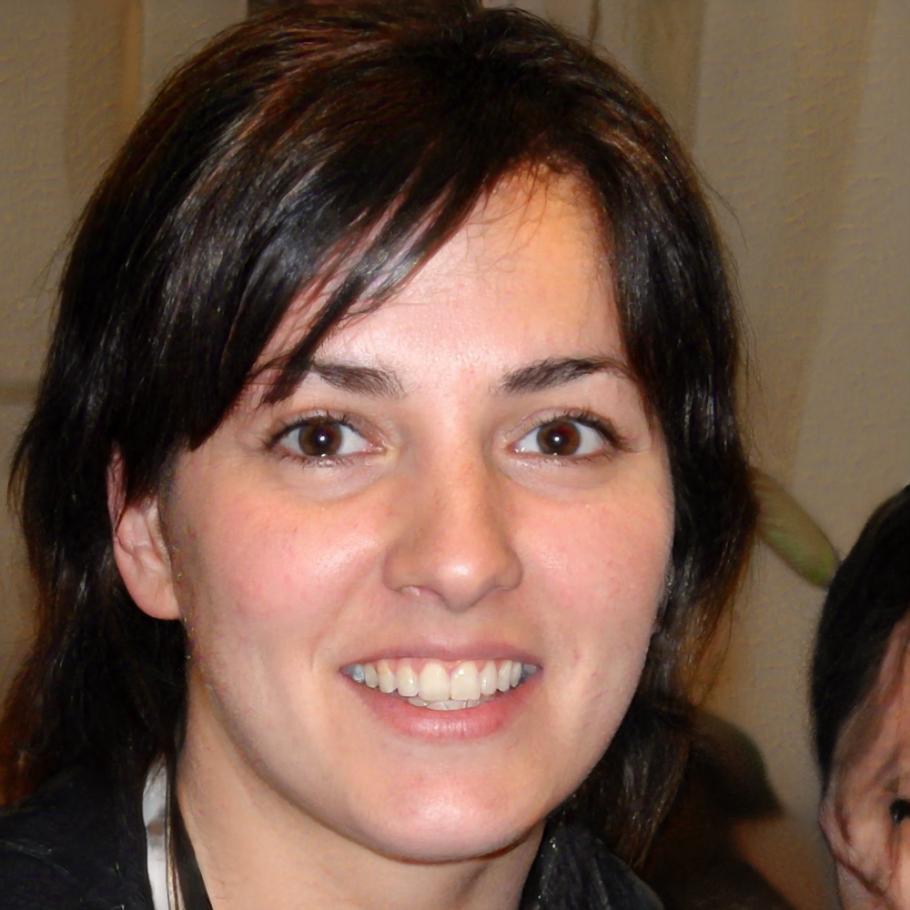 主任講師の田村亜美 - 金融工学と機械学習の専門家