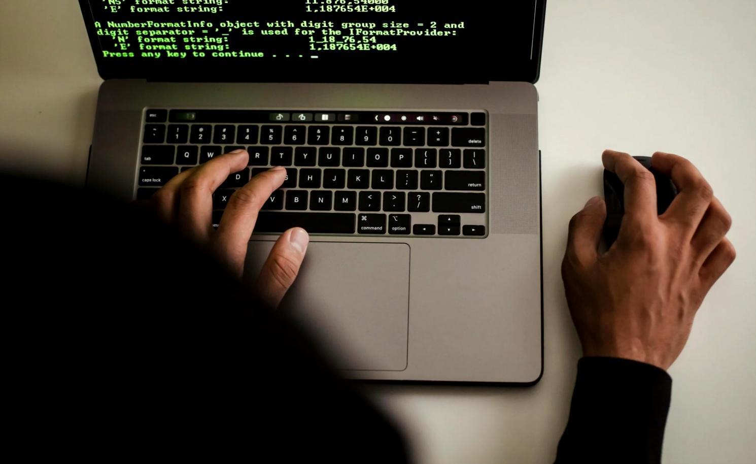 バックテスト結果の詳細な統計分析レポート